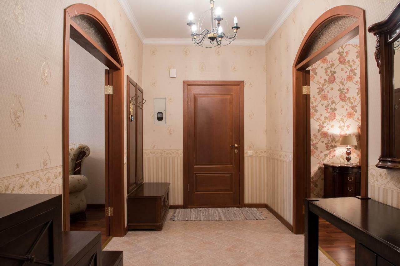 Classy Apartment In Good Neighbourhood Riga Exterior photo